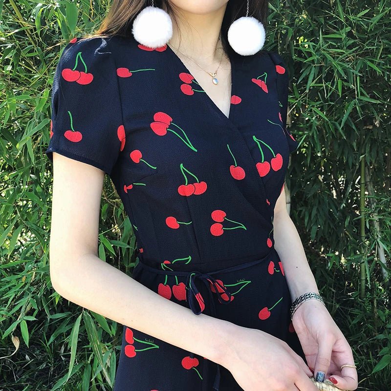 Années 40 Rétro Robe Style Portefeuille Cerises - Ma Penderie Vintage