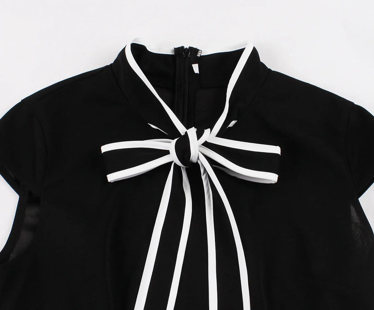 Années 60 Robe Évasée Contrastée Hepburn - Ma Penderie Vintage