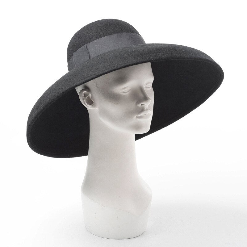 Années 60 Chapeau Laine Noir Audrey Hepburn - Ma Penderie Vintage