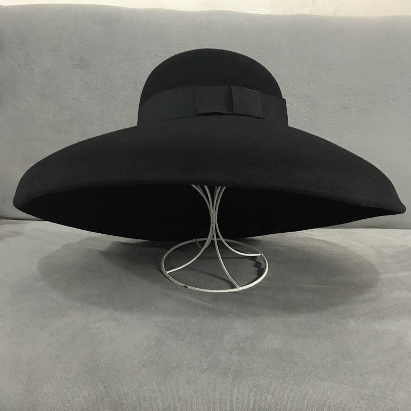 Années 60 Chapeau Laine Noir Audrey Hepburn - Ma Penderie Vintage