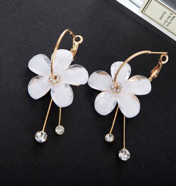 <tc>1960's</tc> Flower Hoop Earrings